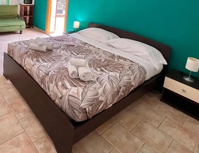 公寓 Casa Levante 切法卢