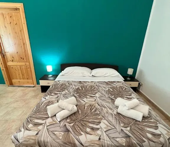 Casa Levante Апартаменты Чефалу